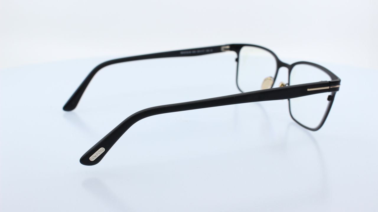 TOM FORD - FEKETE - 5733-B
