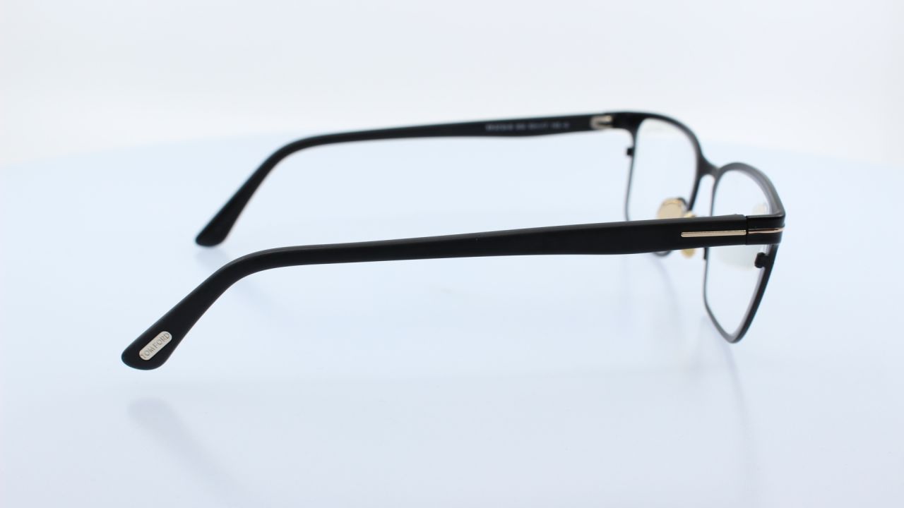 TOM FORD - FEKETE - 5733-B