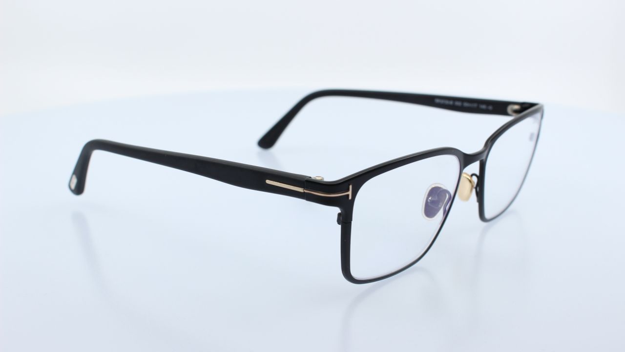 TOM FORD - FEKETE - 5733-B