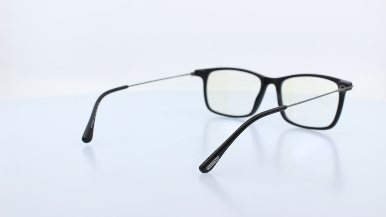 TOM FORD - FEKETE - 5758-B