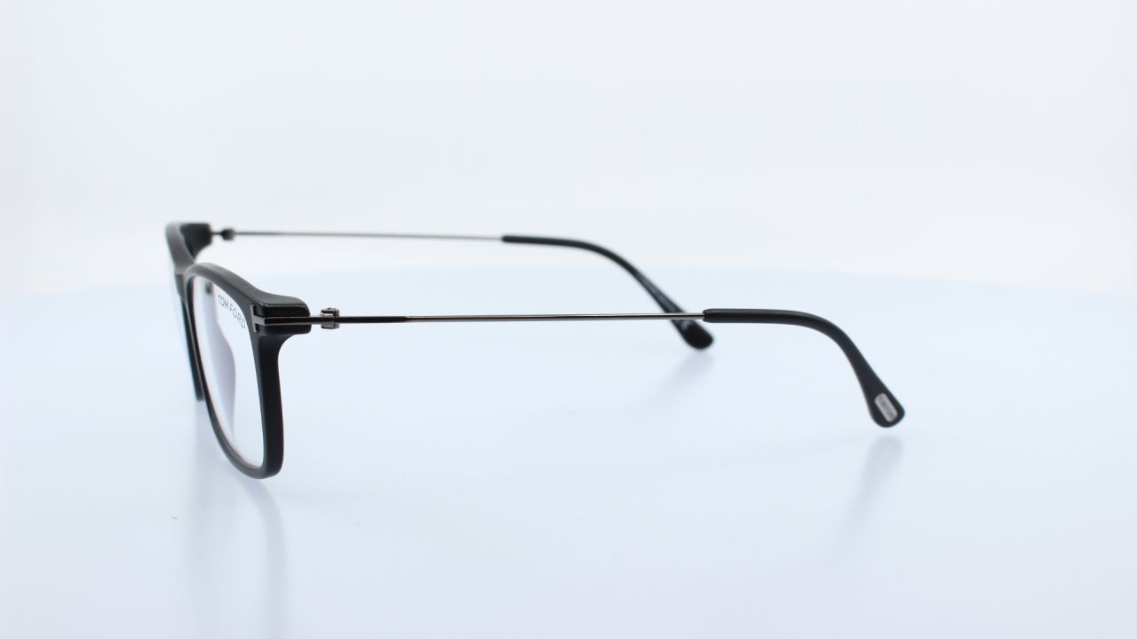 TOM FORD - FEKETE - 5758-B