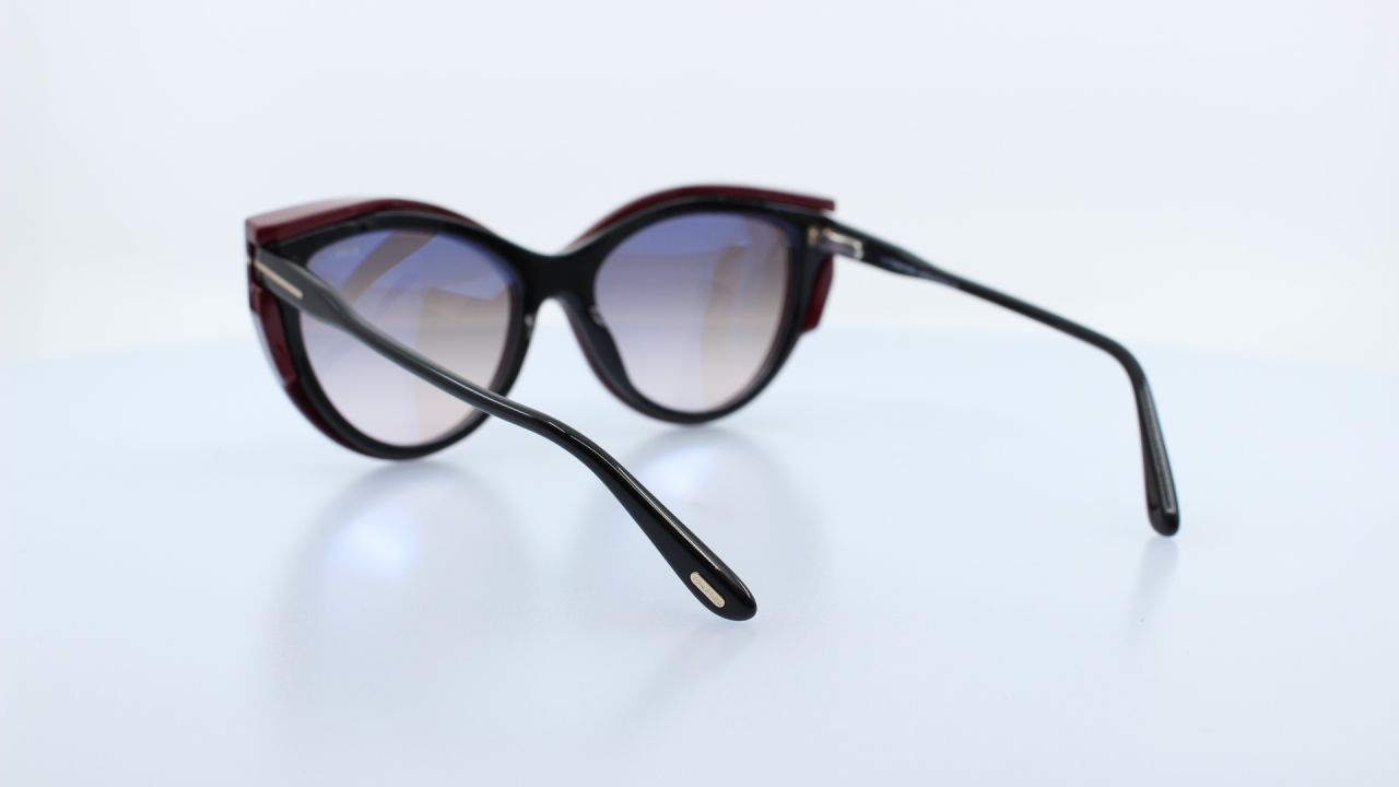 TOM FORD - FEKETE - 5772-B