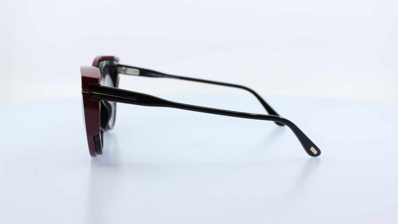 TOM FORD - FEKETE - 5772-B