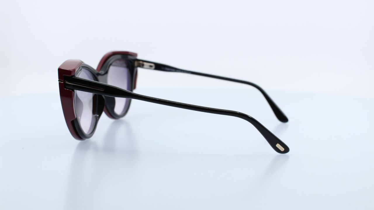 TOM FORD - FEKETE - 5772-B