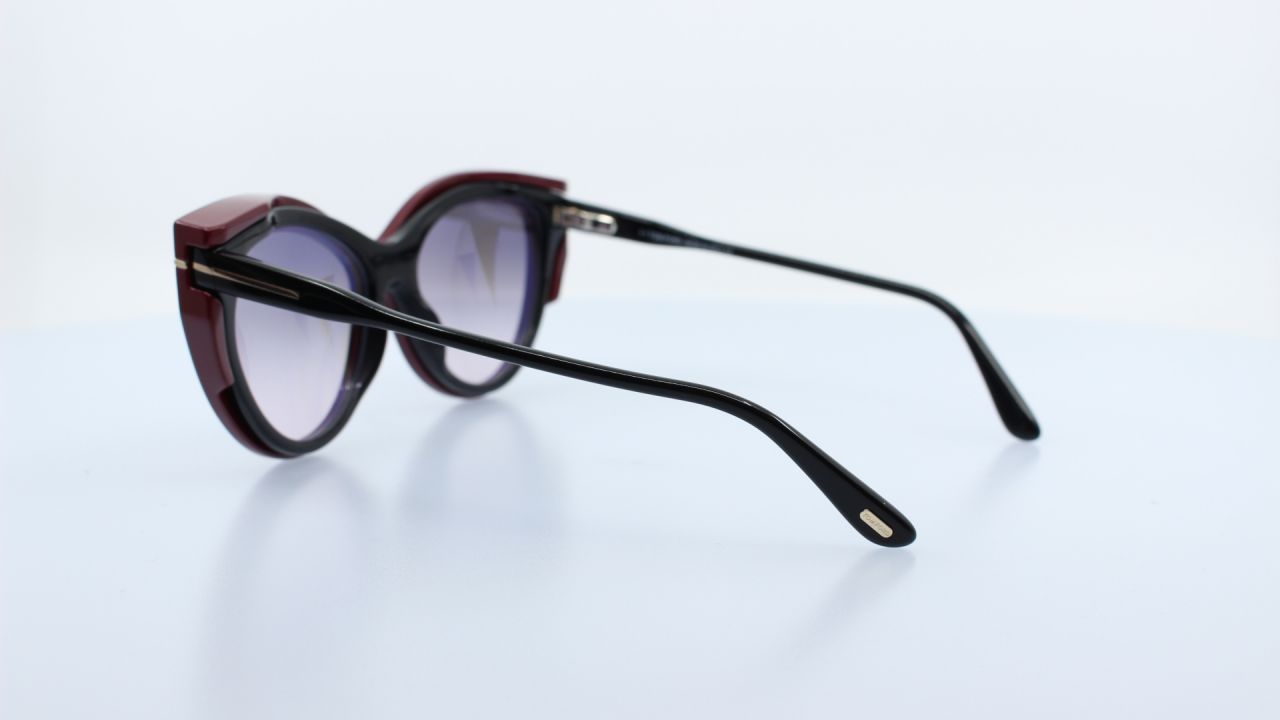 TOM FORD - FEKETE - 5772-B